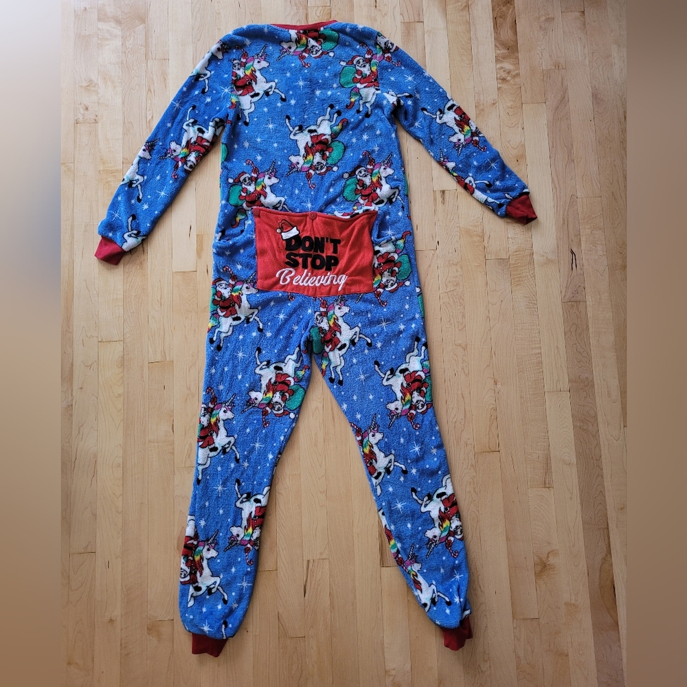 Secret Treasures Christmas One Piece Small/CH (4-6) Footed Pajamas Butt Flap